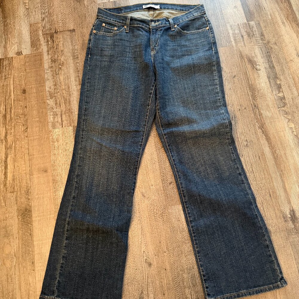 BOOTCUT LEVIS